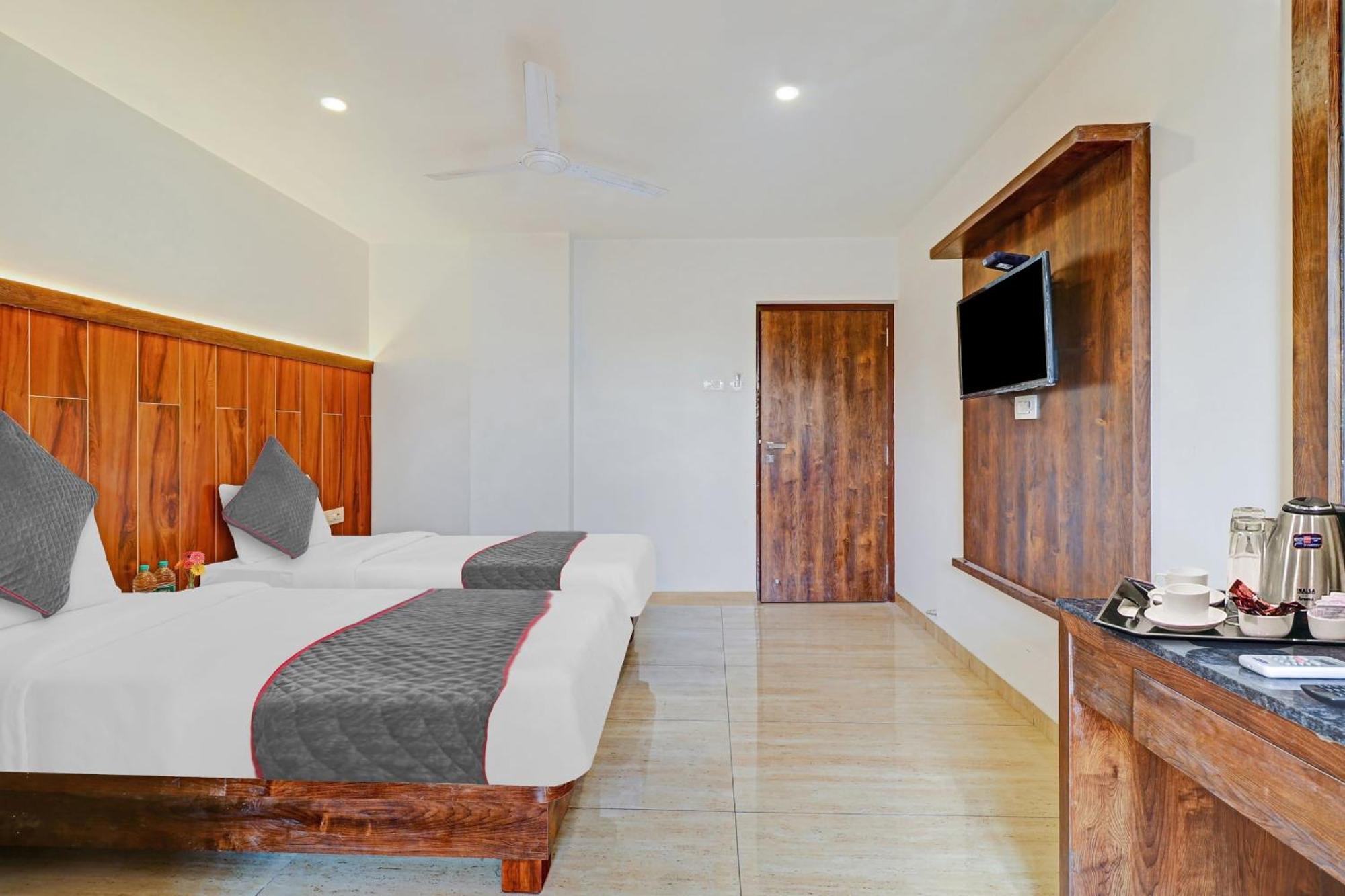 Townhouse Vandana Residency Amarnath Bagian luar foto
